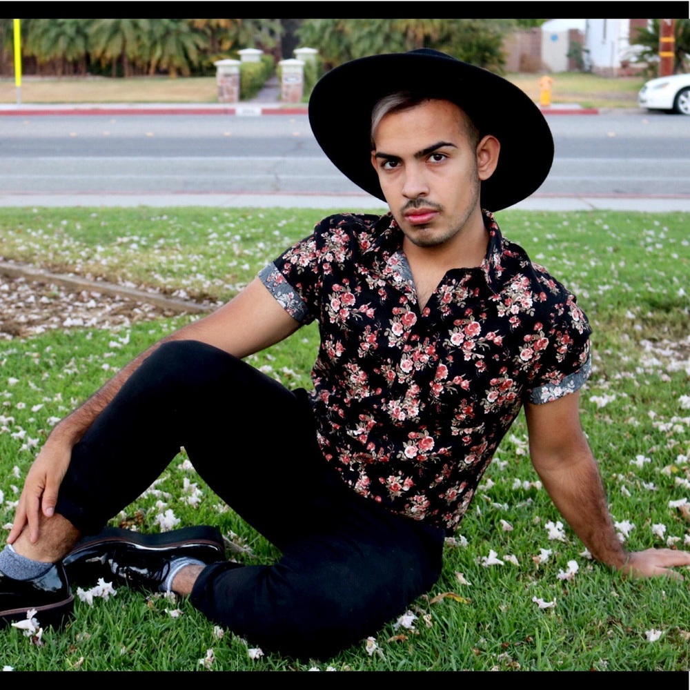 Floral button up